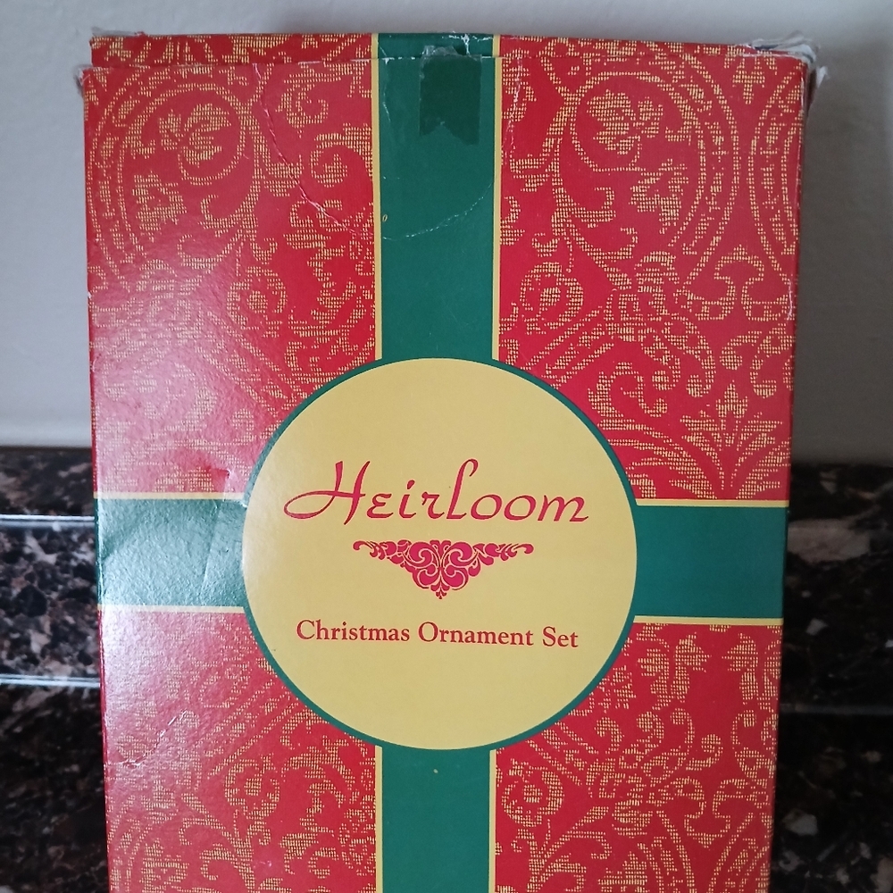 Heirloom Christmas Ornament Setof 6
